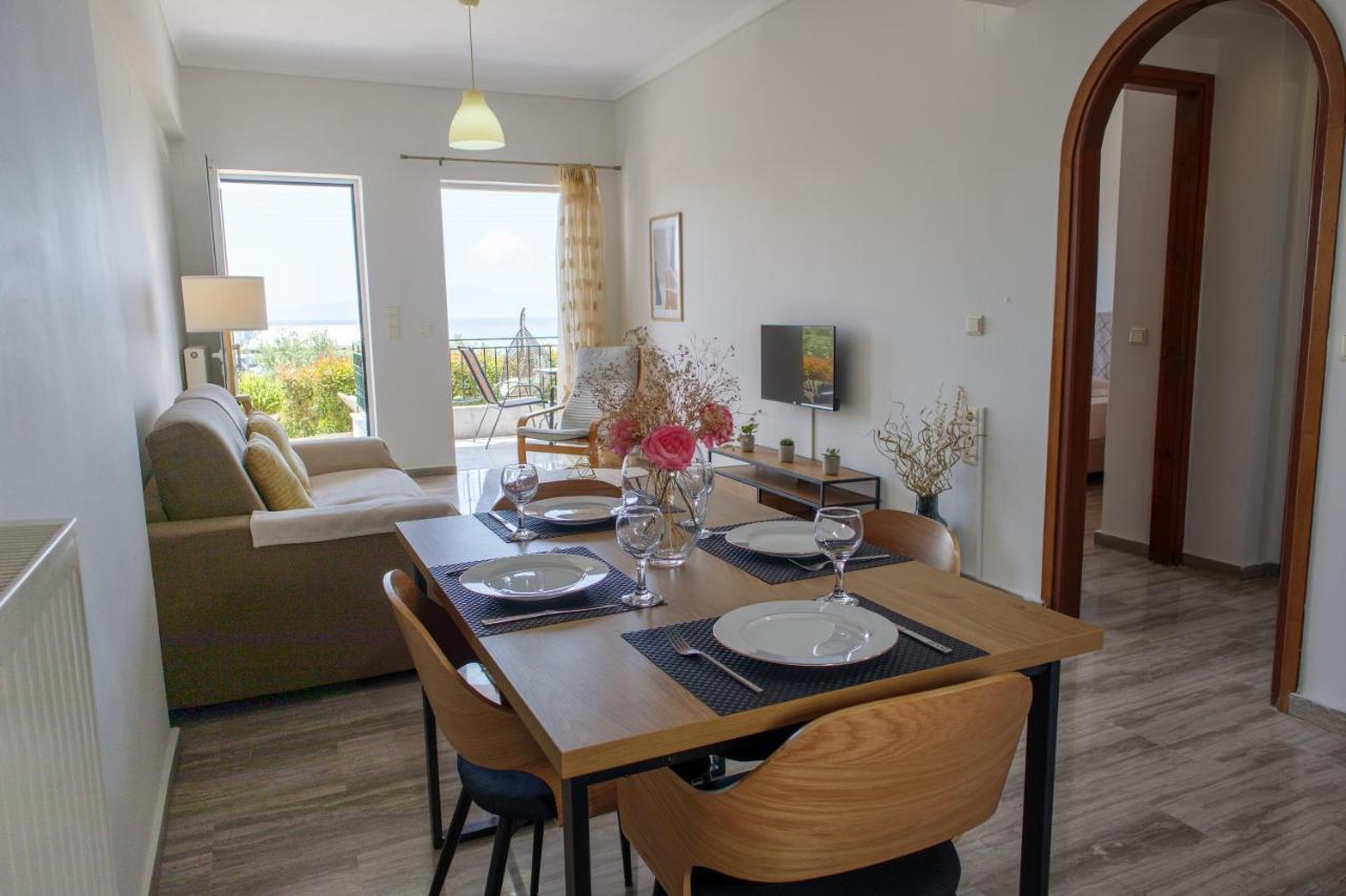 Almyros Aktis Seaview Apartment Kalamata Esterno foto