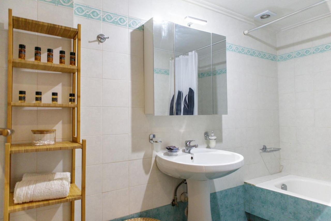 Almyros Aktis Seaview Apartment Kalamata Esterno foto